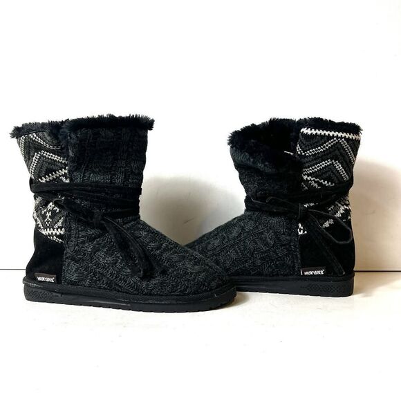 Mukluks Cable Knit Weave Black Fabric Boot Womens 9 Mid Calf Pull On Flat Bootie - Picture 4 of 11